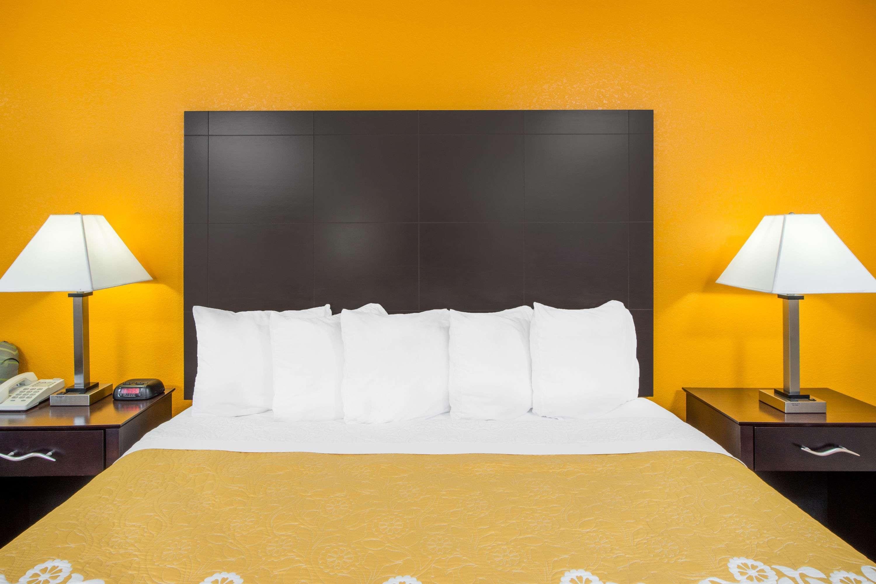 Days Inn By Wyndham Calvert City - Paducah East Extérieur photo